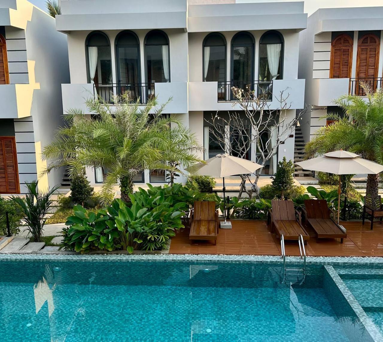 The R&B Boutique Hotel Kampot Exterior photo