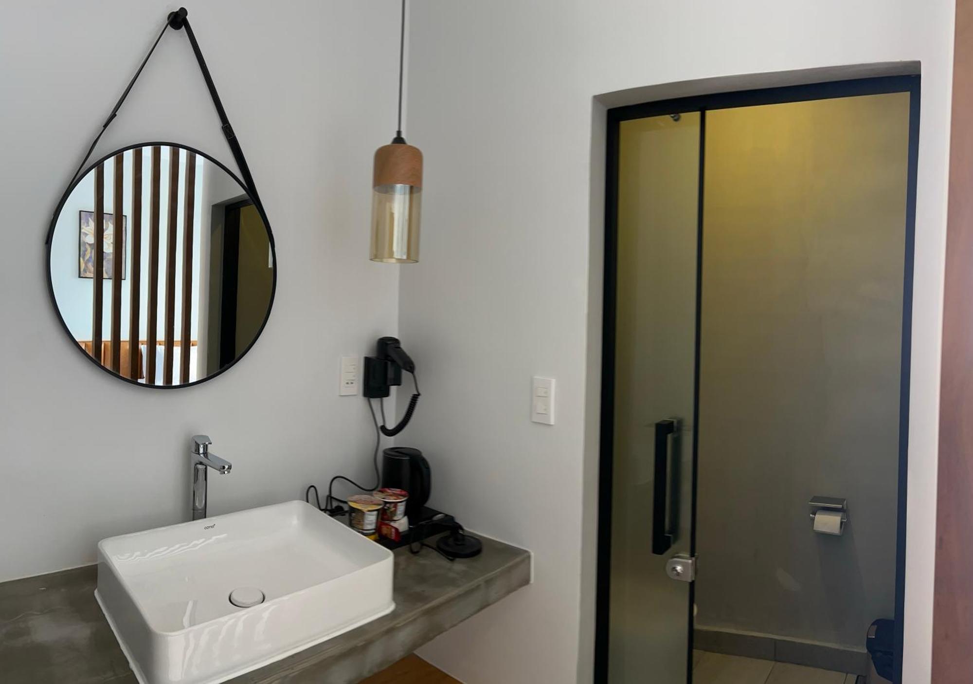 The R&B Boutique Hotel Kampot Exterior photo