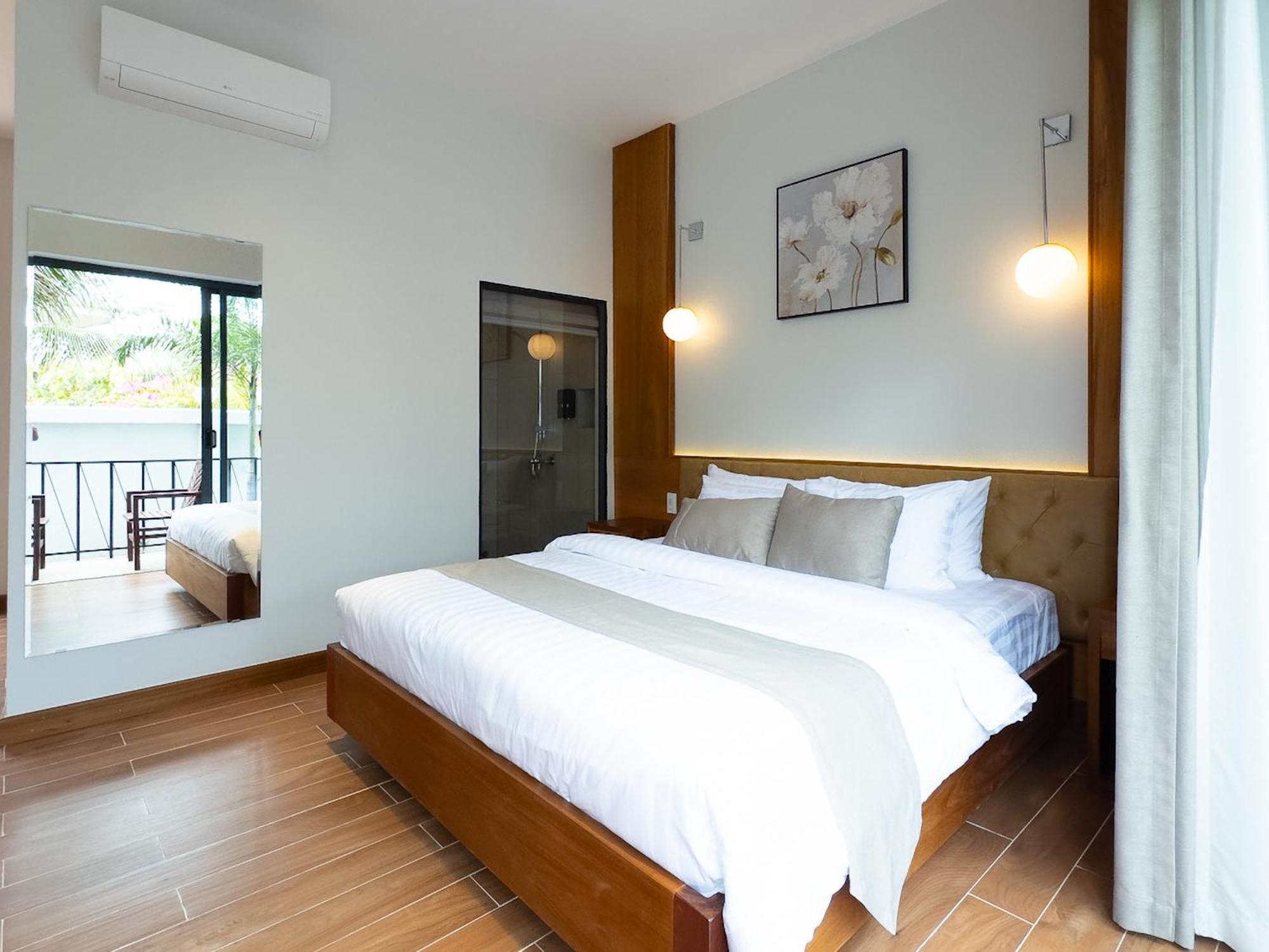 The R&B Boutique Hotel Kampot Exterior photo